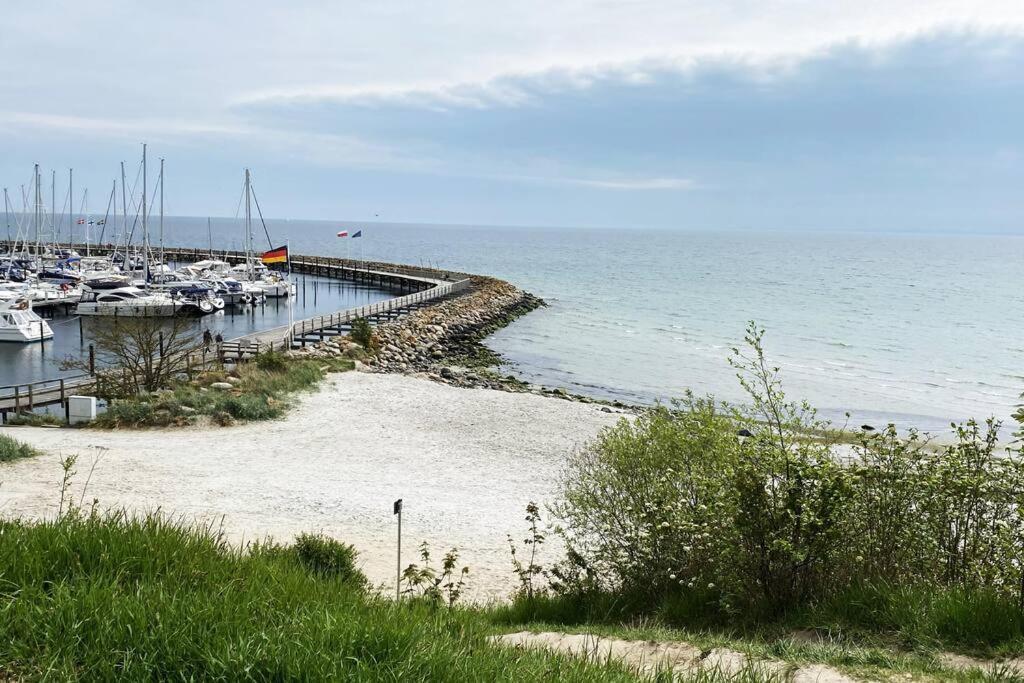 Dock One - Groemitz Apartman Kültér fotó
